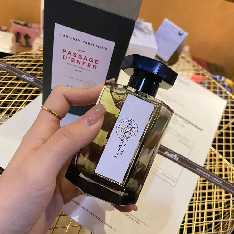 L'Artisan Parfumeur